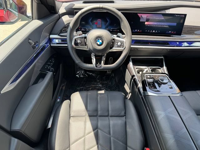 Used 2026 BMW 740i xDrive AWD/4WD image 18