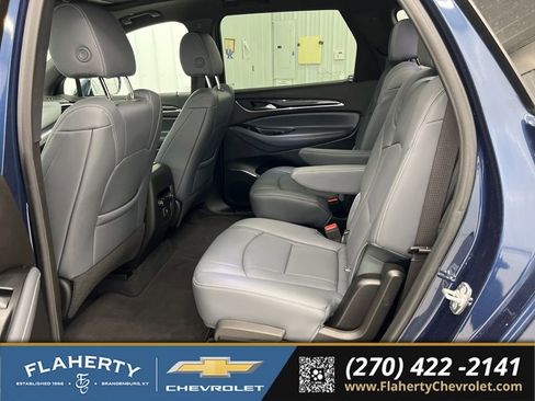 Used 2024 Buick Enclave Essence w/ Experience Buick Package AWD/4WD image 11