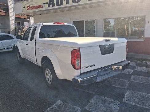 Used 2012 Nissan Frontier S w/ S Preferred Pkg RWD image 3