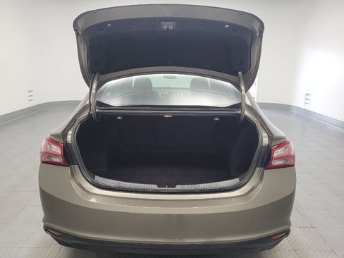 Used 2020 Chevrolet Malibu LT FWD image 29