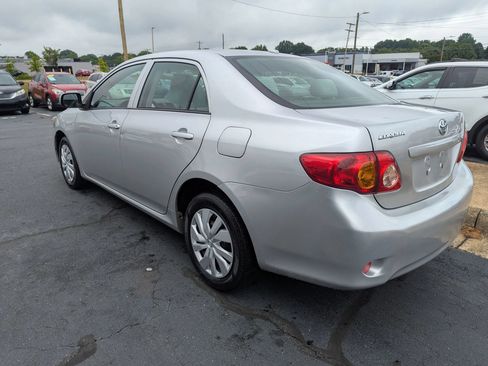 Used 2009 Toyota Corolla FWD image 5