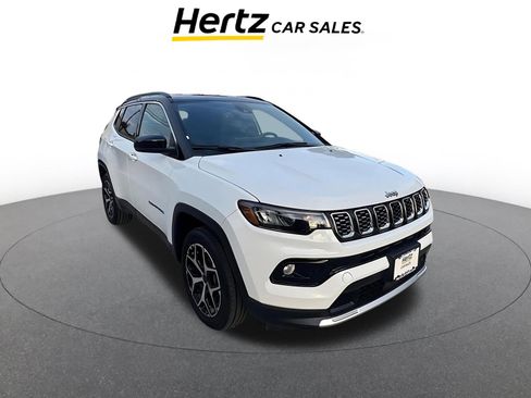 Used 2025 Jeep Compass Limited image 1