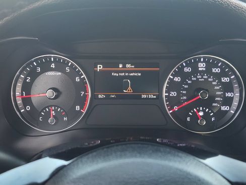 Used 2024 Kia Forte GT-Line w/ GT-Line Premium Package FWD image 14