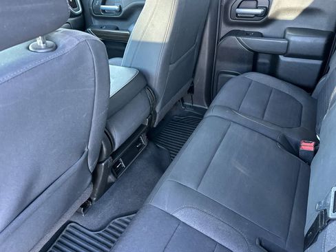 Used 2021 Chevrolet Silverado 2500 LT image 4