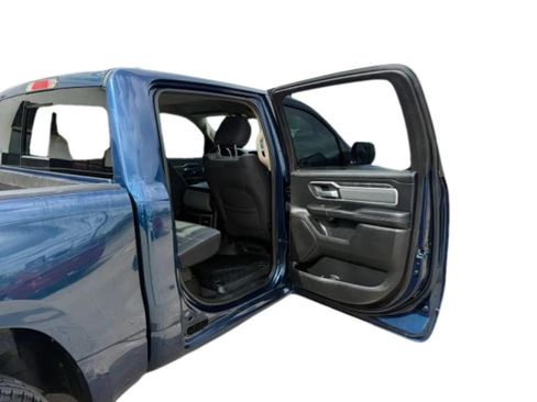 Used 2019 RAM 1500 Big Horn AWD/4WD image 12