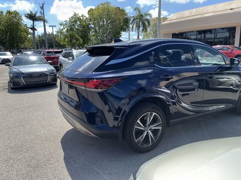 Used 2023 Lexus RX 350 Premium w/ Accessory Package (Z1) FWD image 6