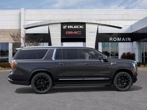 New 2026 GMC Yukon XL Elevation w/ Elevation Premium Package AWD/4WD image 5