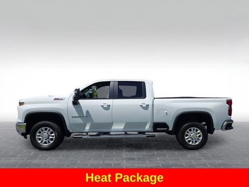 Used 2025 Chevrolet Silverado 2500 LT AWD/4WD image 5