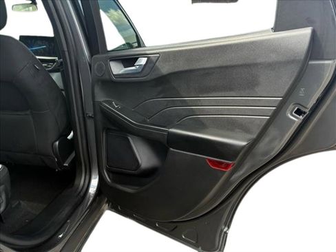Used 2023 Ford Escape Active w/ Tech Pack #2 FWD image 18