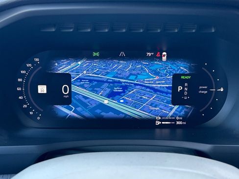 Certified 2023 Volvo XC90 T8 Plus AWD/4WD image 29