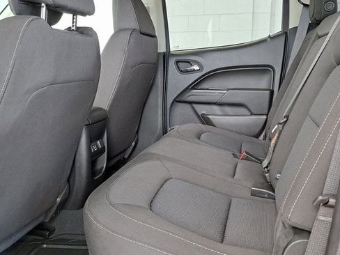 Used 2022 Chevrolet Colorado LT w/ LT Convenience Package RWD image 23