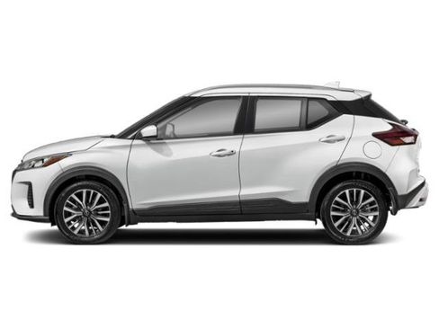 Used 2023 Nissan Kicks SV FWD image 3
