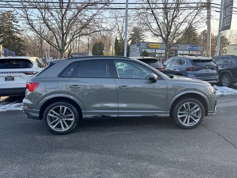 Used 2023 Audi Q3 2.0T Premium Plus w/ Premium Plus Package image 4