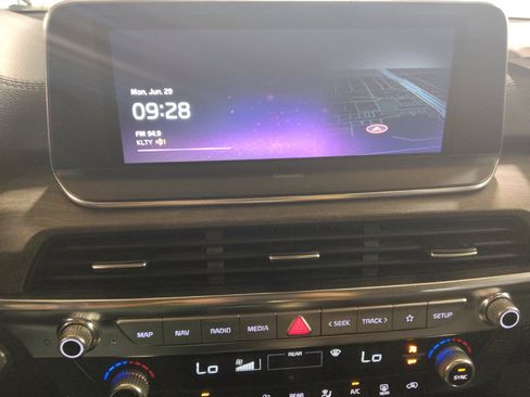 Used 2022 Kia Telluride EX w/ EX Premium Package FWD image 25