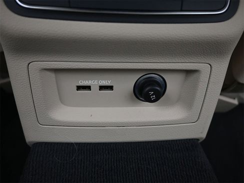 Used 2023 Audi A4 2.0T Premium Plus image 15