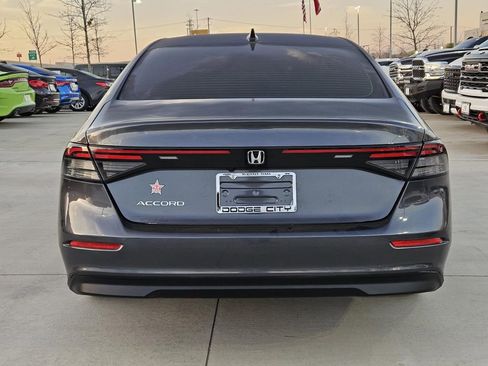Used 2025 Honda Accord SE image 5