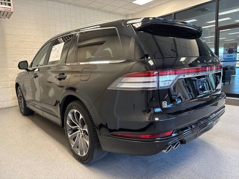 Used 2023 Lincoln Aviator Grand Touring w/ Equipment Group 301A AWD/4WD image 16