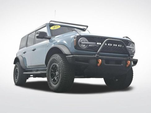 Used 2021 Ford Bronco First Edition AWD/4WD image 40