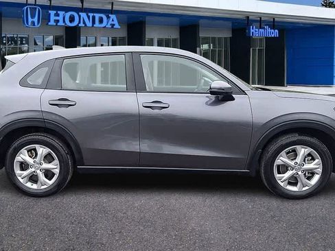 Certified 2023 Honda HR-V LX image 9