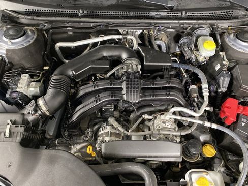 Used 2023 Subaru Outback Premium image 31