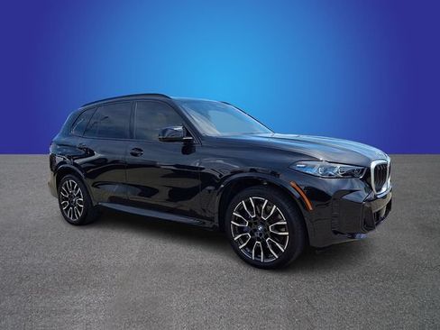 Used 2025 BMW X5 M60i AWD/4WD image 3