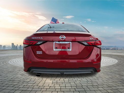 Used 2023 Nissan Sentra SR FWD image 6