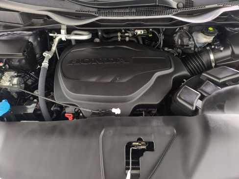 Used 2024 Honda Odyssey Elite image 21