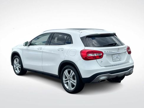 Used 2019 Mercedes-Benz GLA 250 4MATIC image 6