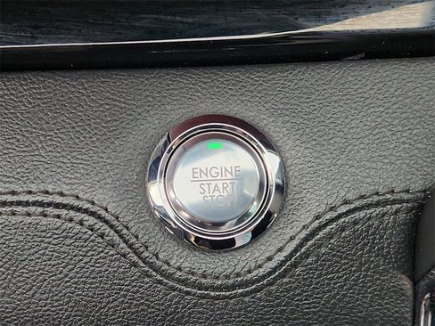 Used 2023 Lincoln Navigator Reserve image 20