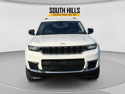 Used 2023 Jeep Grand Cherokee L Limited AWD/4WD image 8