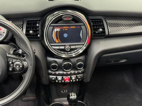 Used 2017 MINI Cooper S FWD image 19