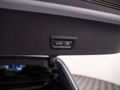 Certified 2025 BMW X3 xDrive30i w/ Premium Package image 33