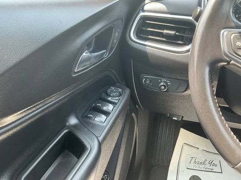 Used 2019 Chevrolet Equinox LT AWD/4WD image 24