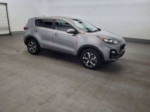 Used 2022 Kia Sportage LX AWD/4WD image 11
