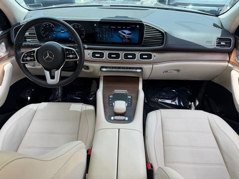 Used 2022 Mercedes-Benz GLS 450 4MATIC image 41