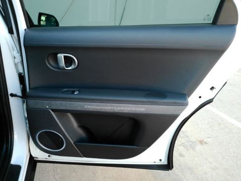 Used 2022 Hyundai Ioniq 5 SEL image 24