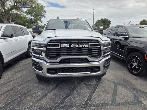 Used 2025 RAM 2500 Big Horn image 3