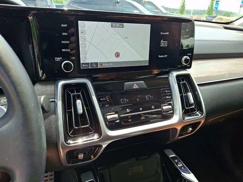 Used 2023 Kia Sorento SX Prestige AWD/4WD image 31