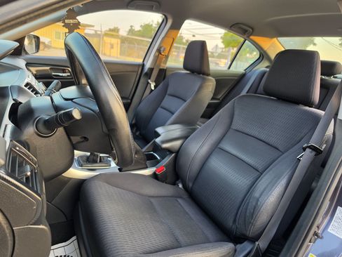 Used 2013 Honda Accord Sport image 23