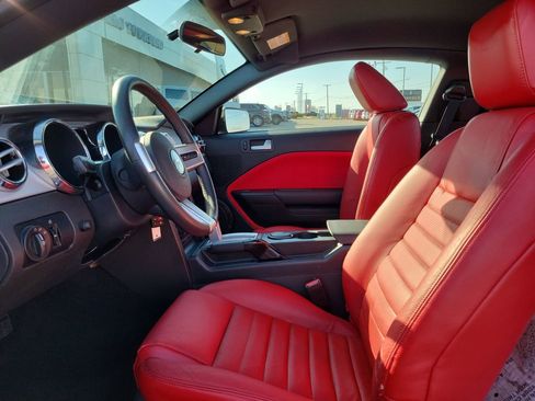 Used 2005 Ford Mustang Coupe image 14