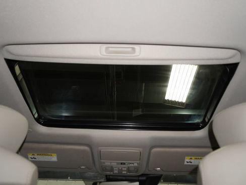 Used 2019 Honda Accord Touring image 20