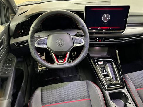 New 2026 Volkswagen Golf SE FWD image 13
