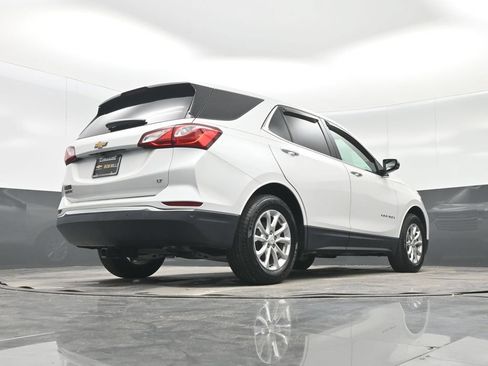 Used 2018 Chevrolet Equinox LT FWD image 30