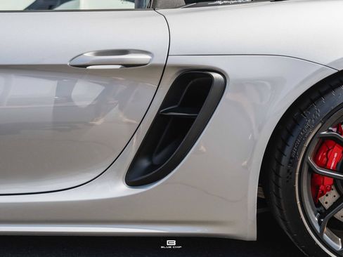Used 2021 Porsche 718 Boxster Spyder RWD image 11