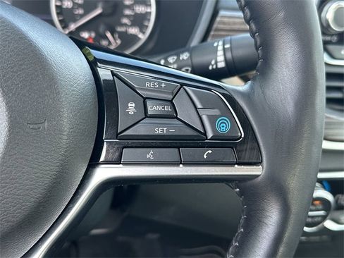 Certified 2019 Nissan Altima 2.5 Platinum image 26