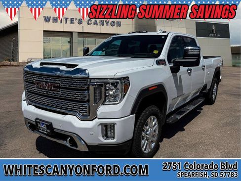 Used 2023 GMC Sierra 3500 Denali w/ Denali Ultimate Package AWD/4WD image 1