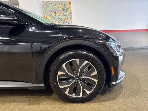 Used 2024 Kia EV6 Light AWD/4WD image 63