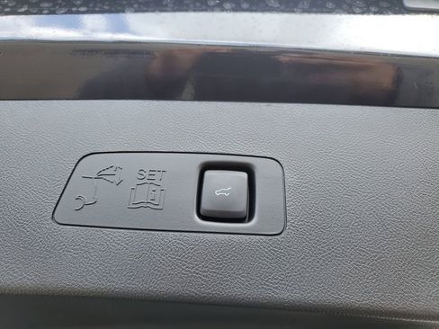 New 2026 Lincoln Corsair Premiere image 7