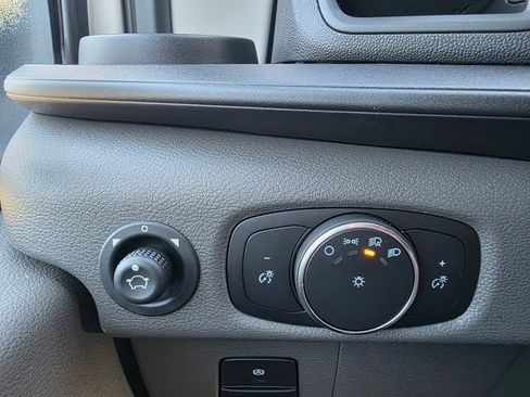 New 2026 Ford Transit 250 148 Medium Roof image 21