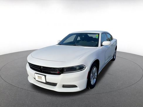Used 2022 Dodge Charger SXT image 8